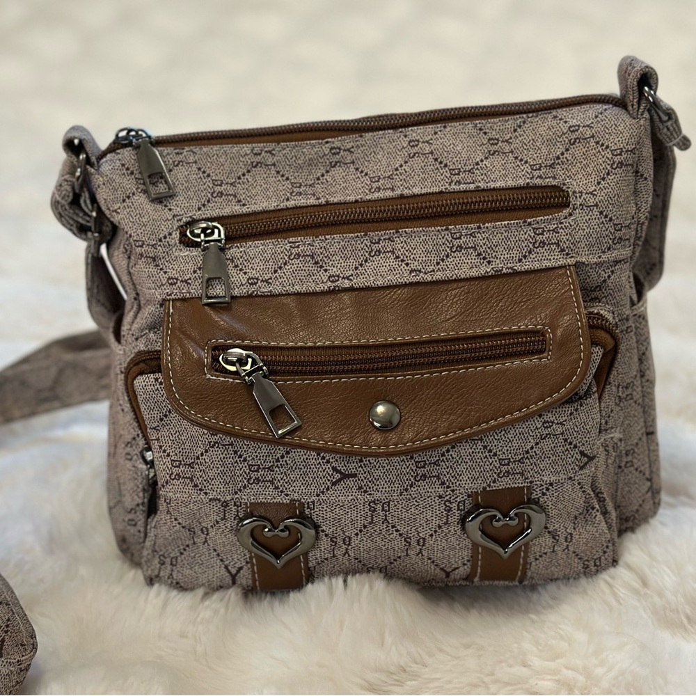Geometric Pattern Crossbody Purse w/ heart detail